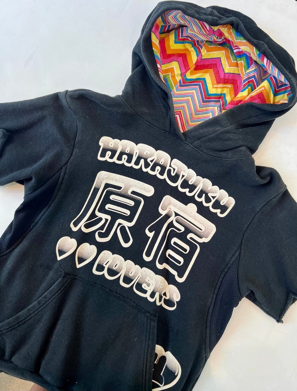 Vintage Harajuku Lovers Women's Black Short Sleeve Hoodie - Size Small